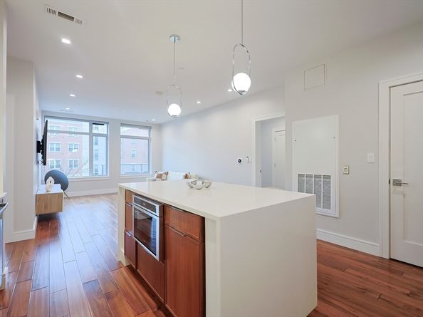 99 Sumner St 312, Boston MA 02128