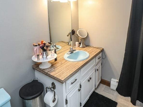 1480 Lancaster Ave, Lunenburg MA 01462