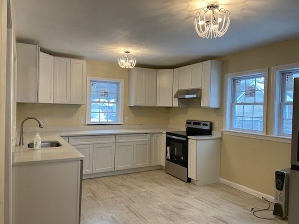 32 Meadow Road, Northborough MA 01532
