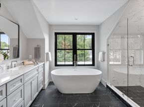 5 Oakridge Ave, Natick MA 01760