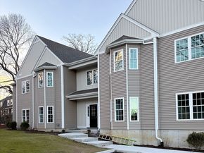 2 S Spooner St 1, Plymouth MA 02360