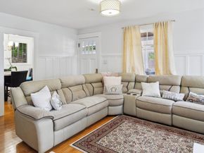 139 Washington St, Hudson MA 01749