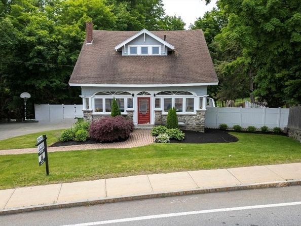 139 Washington St, Hudson MA 01749