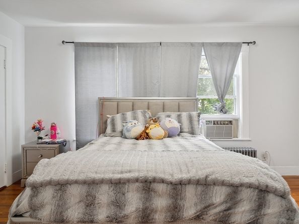 139 Washington St, Hudson MA 01749