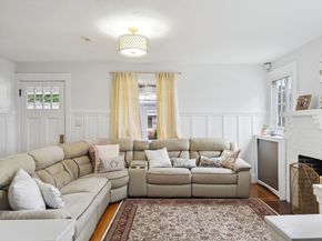 139 Washington St, Hudson MA 01749