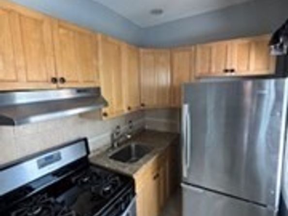 5 Prescott St B, Boston MA 02128
