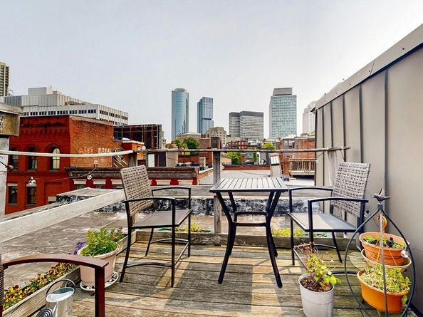 11 Irving St 4, Boston MA 02114