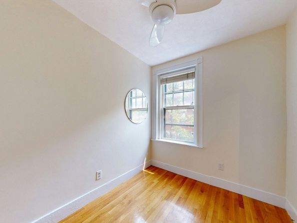 11 Irving St 4, Boston MA 02114