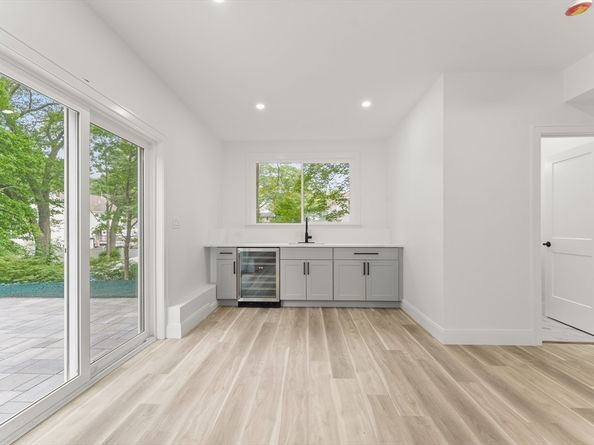 29 Overlook Ave, Burlington MA 01803