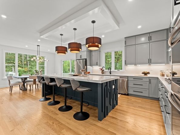 29 Overlook Ave, Burlington MA 01803