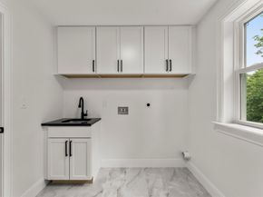 29 Overlook Ave, Burlington MA 01803
