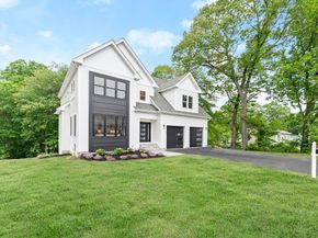 29 Overlook Ave, Burlington MA 01803