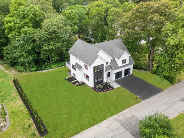29 Overlook Ave, Burlington MA 01803