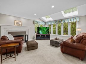 1 Benjamin Drive, Westborough MA 01581