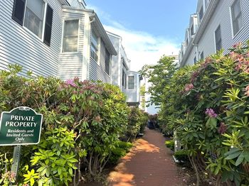 59-R Union St