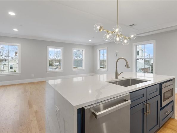 30 Dighton St, Boston MA 02135