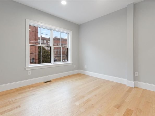 30 Dighton St, Boston MA 02135