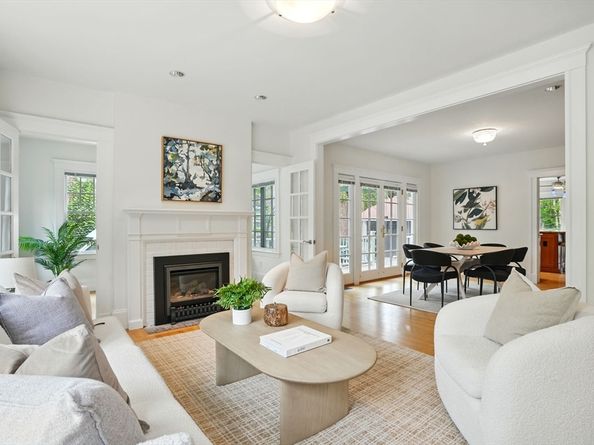 11 Longfellow Rd, Cambridge MA 02138
