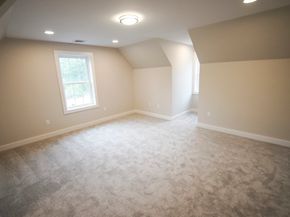 140 Tispaquin St, Middleboro MA 02346