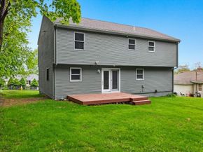 45 Dillon St, Worcester MA 01604