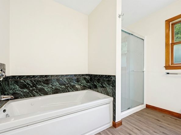 45 Dillon St, Worcester MA 01604