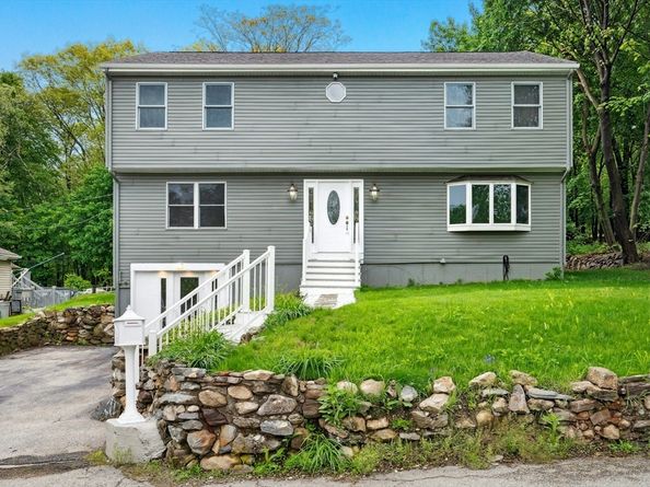45 Dillon St, Worcester MA 01604