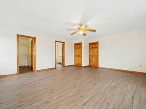 45 Dillon St, Worcester MA 01604