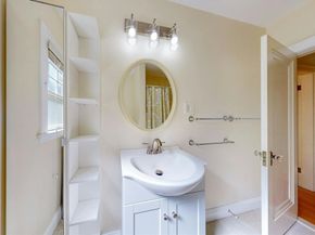 320 Quinobequin Rd, Newton MA 02468
