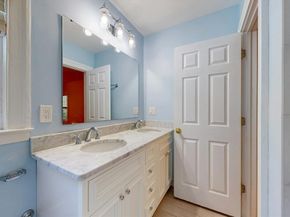 320 Quinobequin Rd, Newton MA 02468