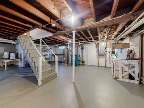 320 Quinobequin Rd, Newton MA 02468