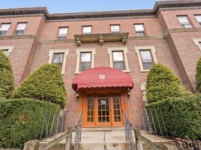 19 South St. 11, Boston MA 02135