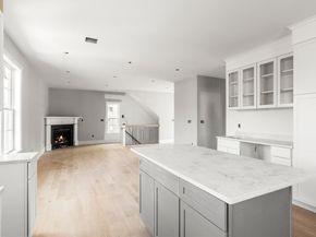 11 Washington St 12, Ipswich MA 01938