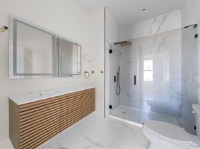 546 Saratoga, Boston MA 02128