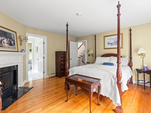 151 River Rd, West Newbury MA 01985