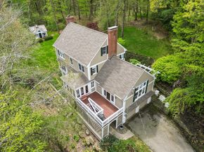 151 River Rd, West Newbury MA 01985