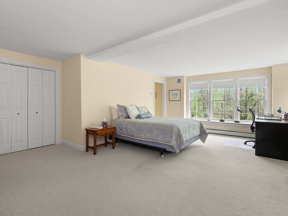 151 River Rd, West Newbury MA 01985
