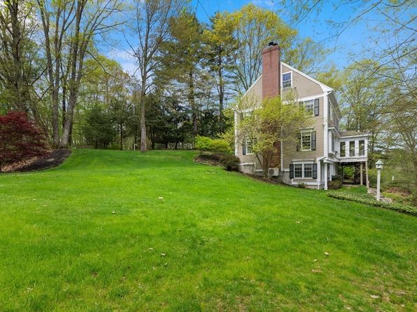 151 River Rd, West Newbury MA 01985
