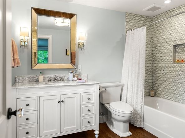 21 Sargent Crossway, Brookline MA 02445