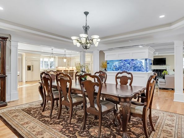 42 Westerly Rd, Weston MA 02493