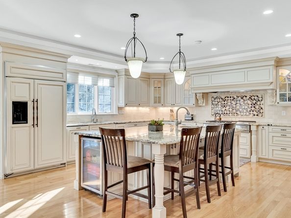 42 Westerly Rd, Weston MA 02493