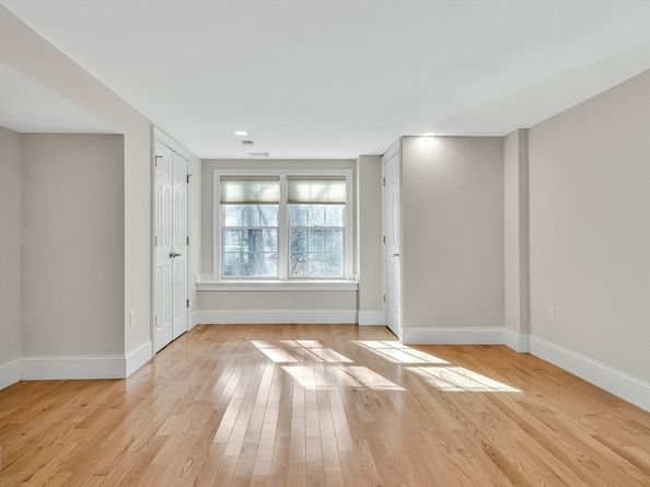 42 Westerly Rd, Weston MA 02493