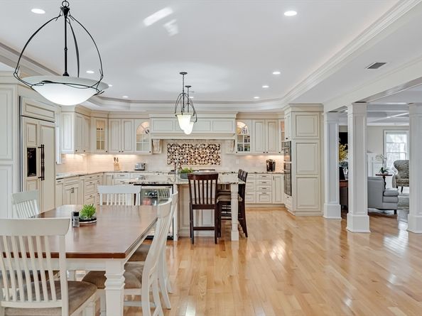42 Westerly Rd, Weston MA 02493