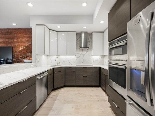28 Atlantic Ave 638, Boston MA 02110