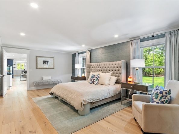 31 Alford Cir, Concord MA 01742