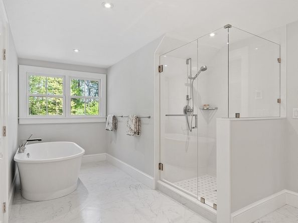 31 Alford Cir, Concord MA 01742