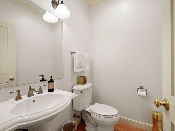 55 Maplecroft Lane, Ipswich MA 01938