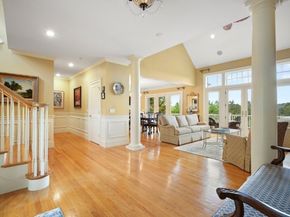 55 Maplecroft Lane, Ipswich MA 01938