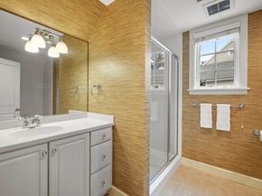 55 Maplecroft Lane, Ipswich MA 01938