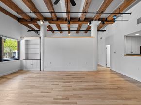 33 Sleeper St 104, Boston MA 02210
