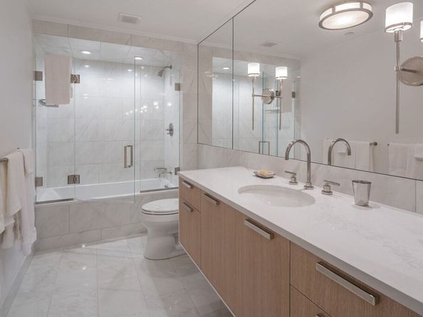 2 Commonwealth Ave 15D, Boston MA 02116